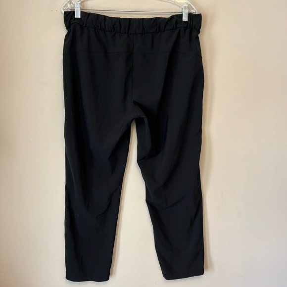 Lululemon On The Fly Pant Woven Black size 12 - Picture 4 of 11